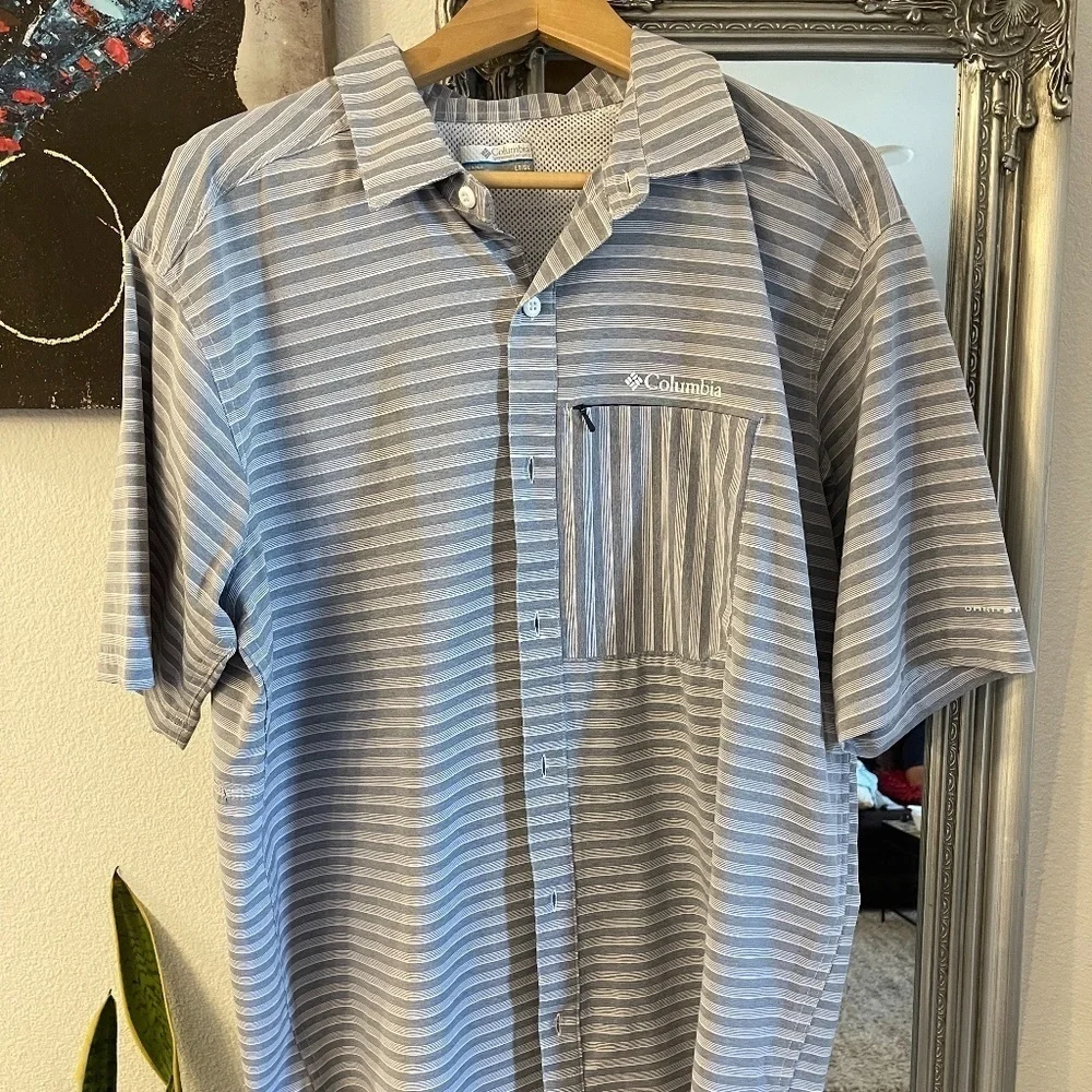 COLUMBIA Omni Shade button down L - Picture 4 of 6